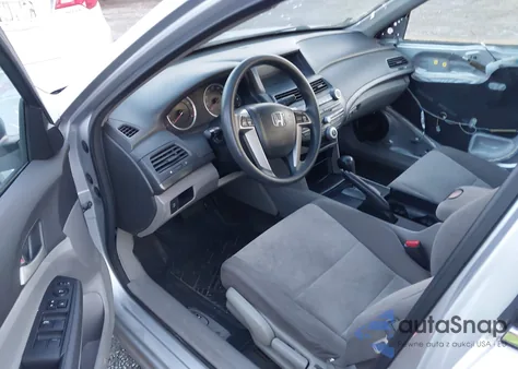 2010 Honda Accord 2.4 Lx from USA, damaged, VIN 1HGCP2F30AA094710